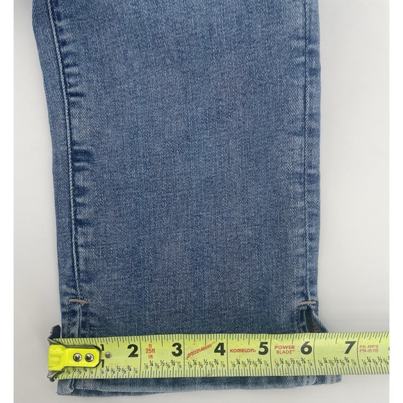 American Eagle Womens Size 6 Short Artist Crop Classic MedNext Level Stretch NWT - Picture 8 of 10